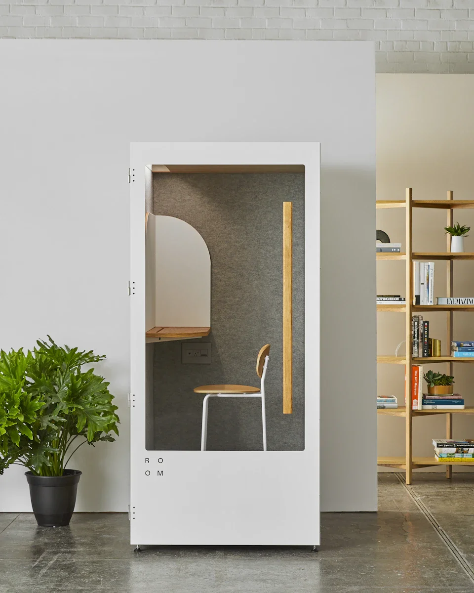 The Goulds D&F painting and decorating team in London